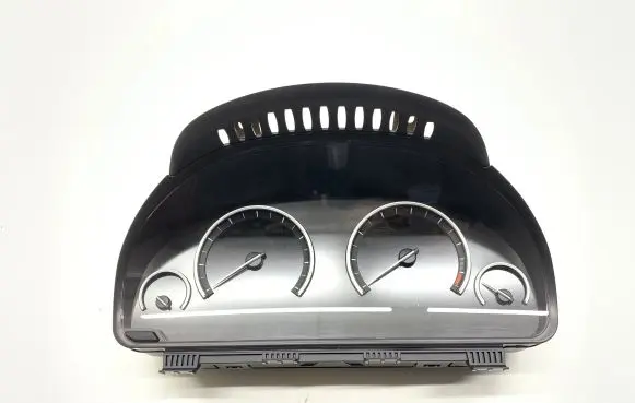 BMW 5 F10 F11 Speedometer (instrument cluster) 9291394 120531