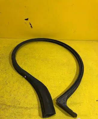 Peugeot 308 Rubber seal loading door RZ3R1P4K7