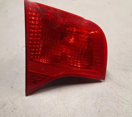 Audi A4 S4 B6 8E 8H Tailgate rear/tail lights 8E5945093