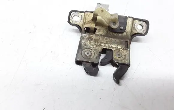 Audi A3 S3 8L Tailgate/trunk/boot lock/catch/latch