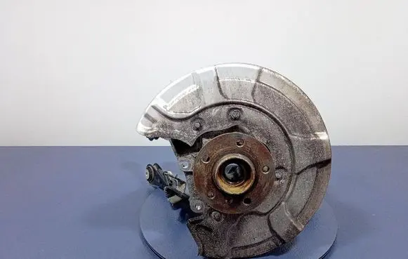 BMW X7 G07 Front wheel hub spindle knuckle 6876653