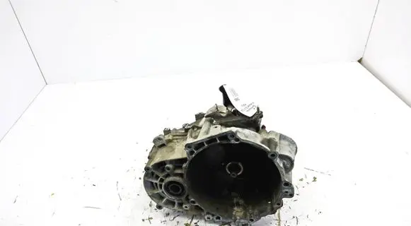 Volkswagen PASSAT B6 Manual 6 speed gearbox KXU