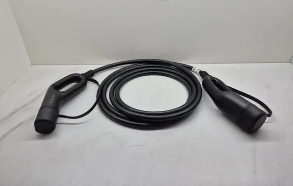 Volvo EX30 Electric car charging cable 8894569321 P8894569321 V431048