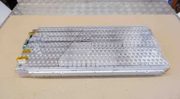 Tesla Model S Hybrid / Electric Car Battery Cell 105050300A 105095100A