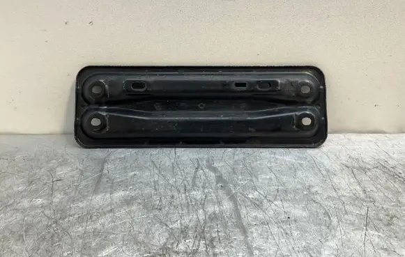 BMW 6 E63 E64 Muffler mount bracket/holder 7064828