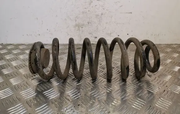 Jeep Cherokee Rear coil spring