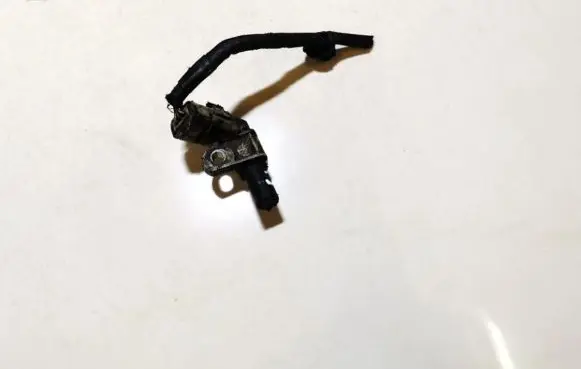 Peugeot 307 Camshaft position sensor 9628559980