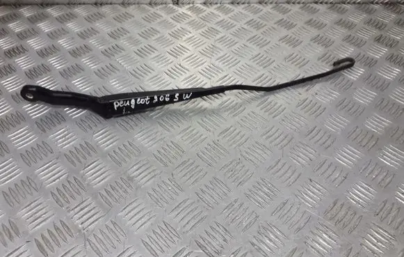 Peugeot 206 Front wiper blade arm
