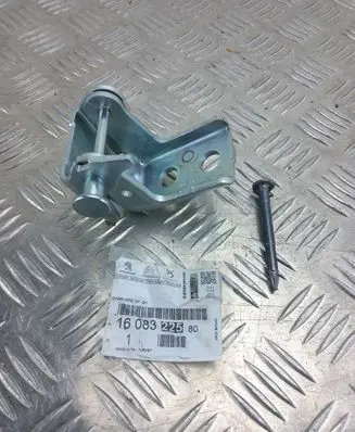 Peugeot 2008 II Rear door lower hinge 1608322580