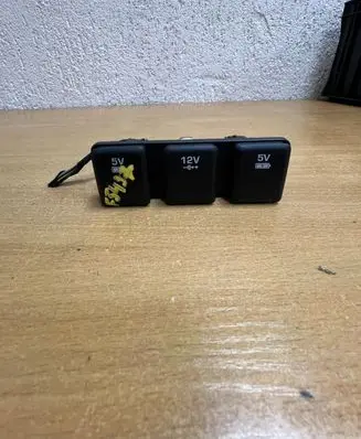 Land Rover Discovery Sport Cigarette lighter FK7219010CA F5497
