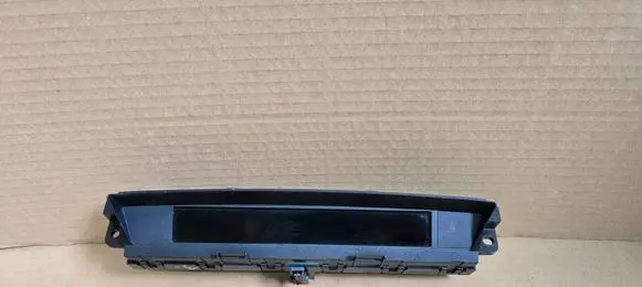 Mazda 6 Screen/display/small screen GAA9611J0