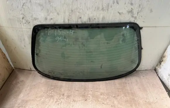 Alfa Romeo 156 Rear windscreen/windshield window 