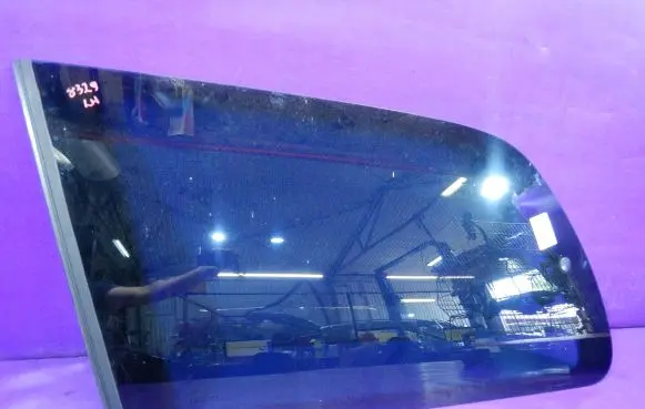 Ford Galaxy Rear side window