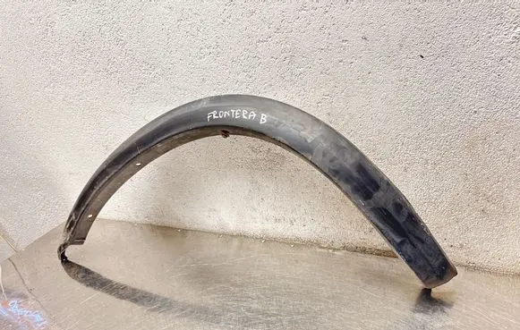 Opel Frontera B Front arch trim 