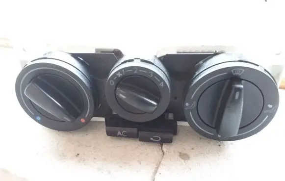 Volkswagen Golf IV Climate control unit 1J0820045F