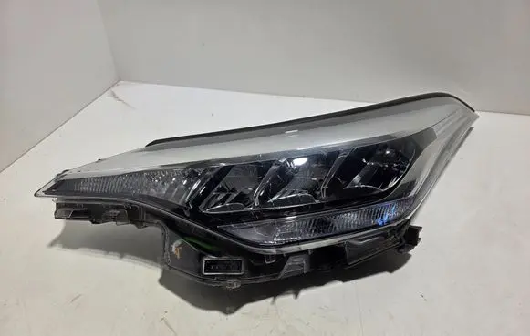 Toyota C-HR I Headlight/headlamp 81150F418000
