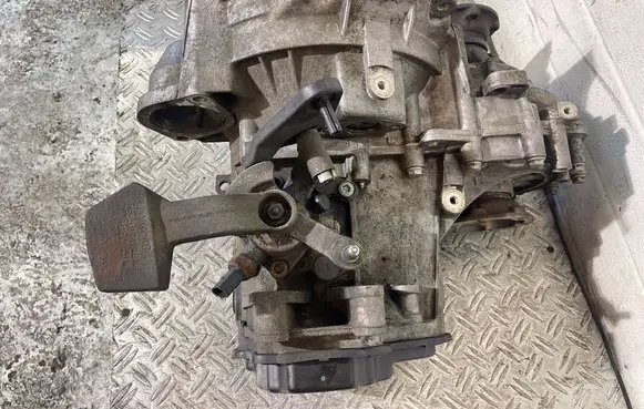 Volkswagen Caddy Manual 5 speed gearbox MHZ