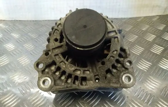 Skoda Fabia Mk1 (6Y) Generator/alternator 038903023L 0124325001