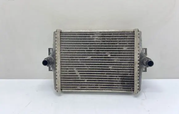 BMW 4 F32 F33 Coolant radiator 7628057