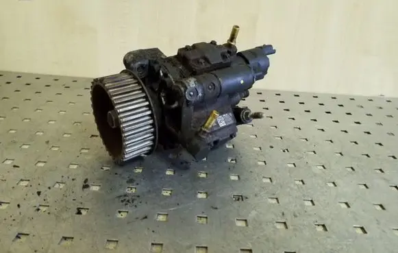 Nissan Qashqai Fuel injection high pressure pump A2C20000754 H82286029 8200663258