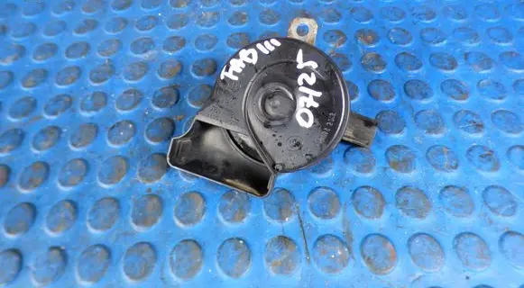 Skoda Fabia Mk3 (NJ) Horn signal 5Q0951223 2132117