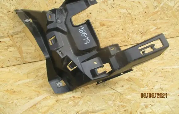 BMW 1 F20 F21 Front bumper mounting bracket 8060300