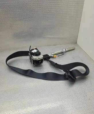Volkswagen Taigo Front seatbelt 662031700A 662015800A