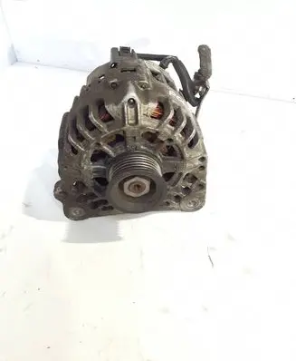 Volkswagen Polo V 6R Generator/alternator 03D903025J 607000418 2542746E
