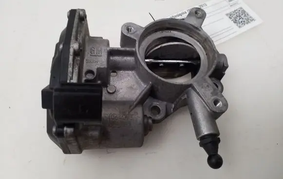 Opel Insignia A Throttle valve 55564164
