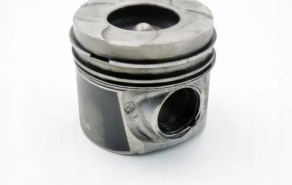 Volvo V60 Piston 81L123