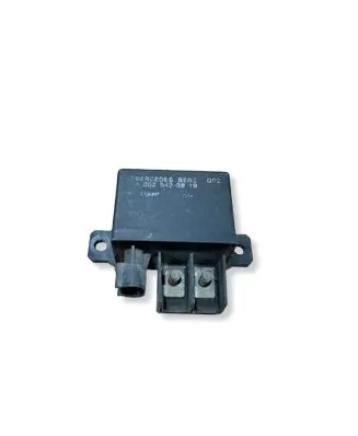 Mercedes-Benz E W211 Charging relay A0025423819