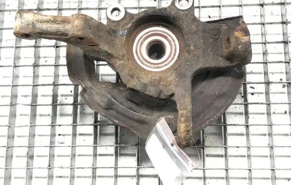 Nissan Altima Front wheel hub spindle knuckle