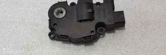 Mercedes-Benz GL X166 Intake manifold valve actuator/motor T1015556H