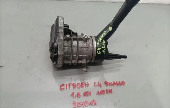 Citroen C4 Grand Picasso Power steering pump 9672724780
