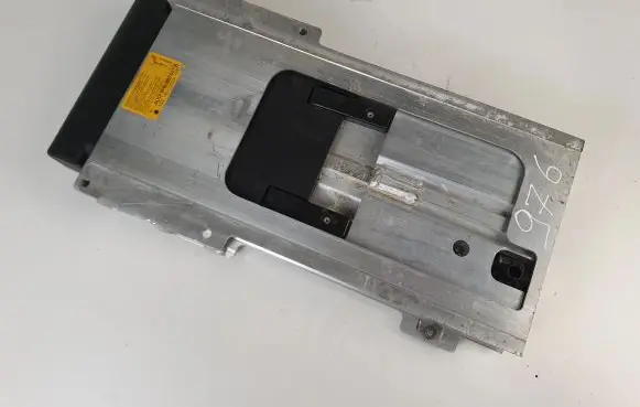 Audi A4 S4 B7 8E 8H Convertible roof roll over bar 8H0880077B