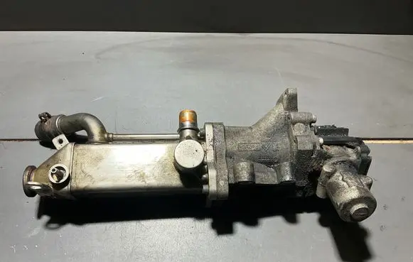 Land Rover Freelander 2 - LR2 EGR valve cooler 9658570280 79998D