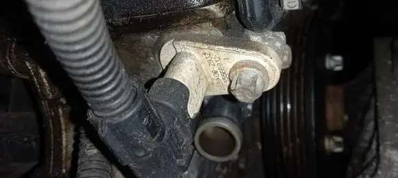 Opel Astra J Camshaft position sensor 55566932