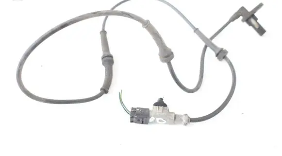 Land Rover Range Rover Sport L320 ABS brake wheel speed sensor 0265007824