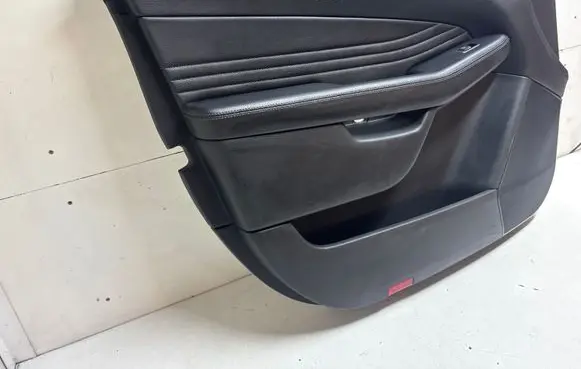 Mercedes-Benz ML W166 Front door card panel trim 2012994A1