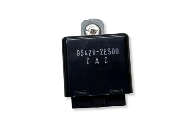 Hyundai Tucson JM Window wiper relay 954202E500