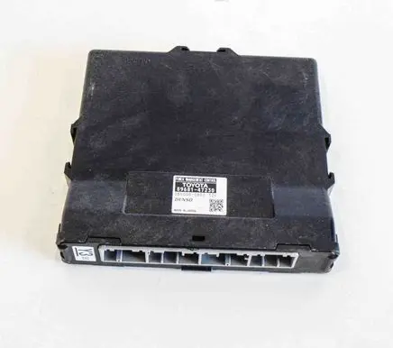 Toyota Prius (XW30) Current control relay 2850000802 8968147230