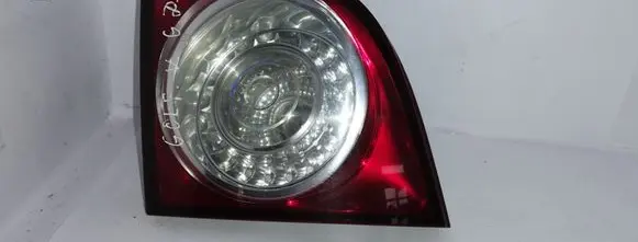 Volkswagen Golf V Tailgate rear/tail lights 5M0945093H