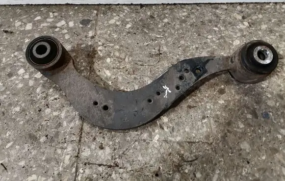 Lexus RX 450H Rear upper control arm/wishbone