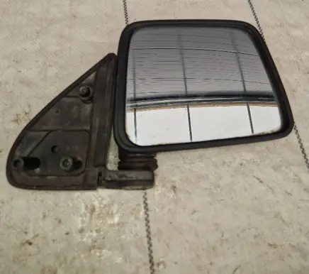 Front door electric wing mirror