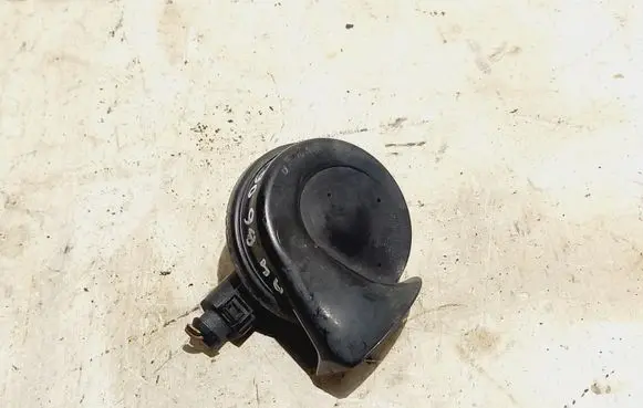 Audi A4 S4 B6 8E 8H Horn signal A28657625