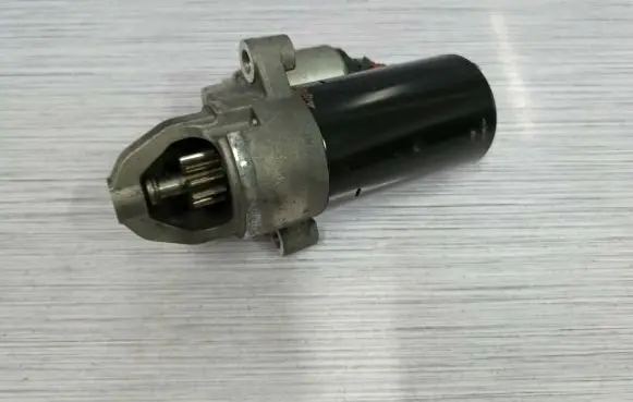 Mini Cooper Countryman R60 Starter motor 7823314
