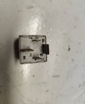Audi A4 S4 B5 8D Other relay 8D0951253 PA66GF25