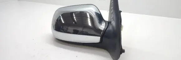 Mazda 2 Front door electric wing mirror