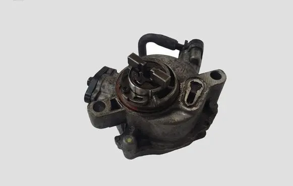 Volvo V40 Vacuum pump 9804021880