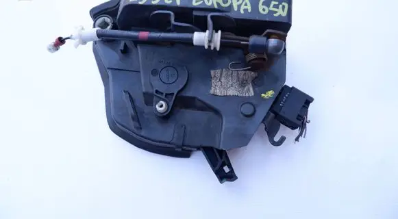 BMW X5 E53 Front door lock